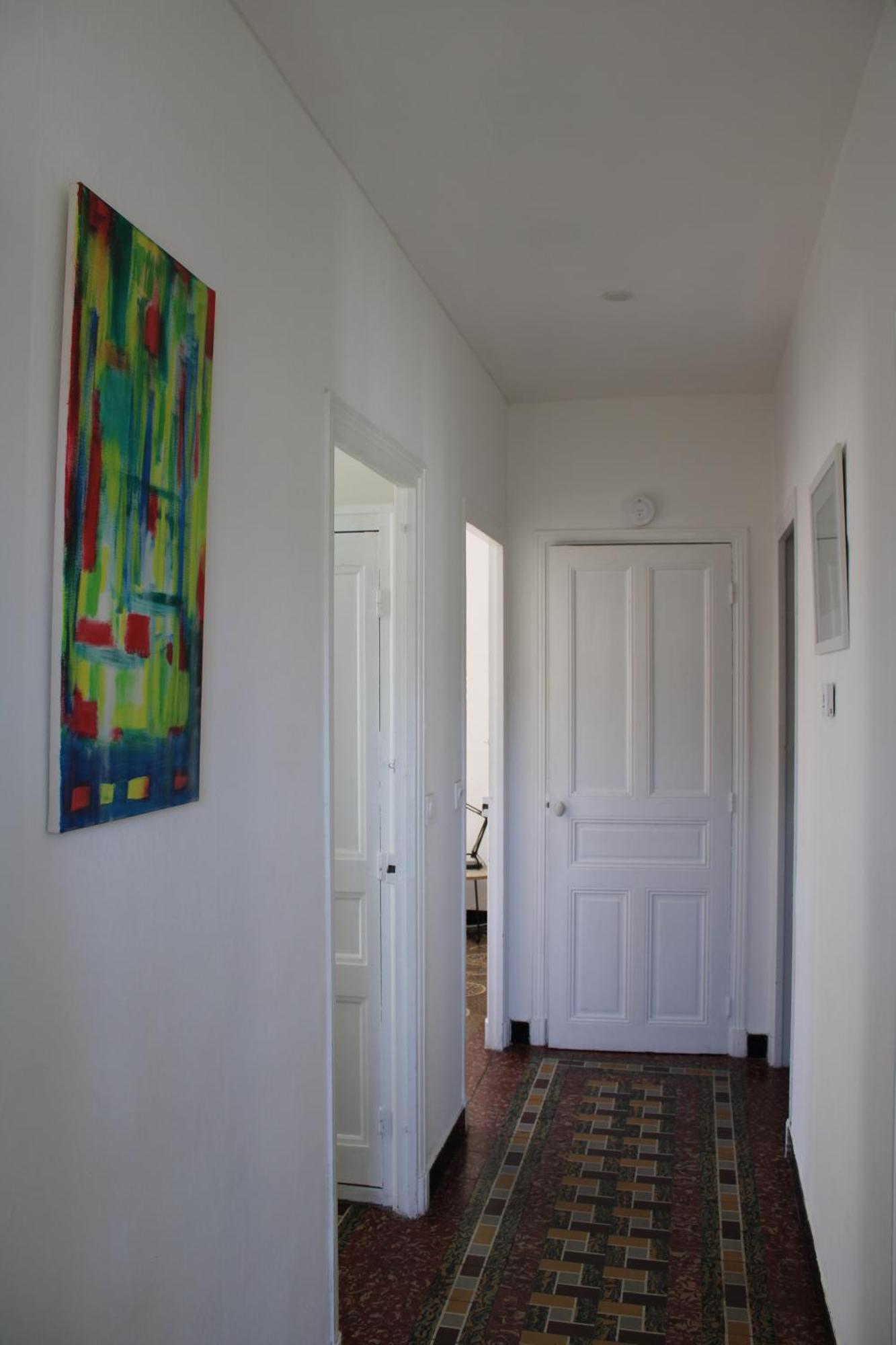 Superbe Appartement Avec Parking Sur Place Nîmes Exteriör bild